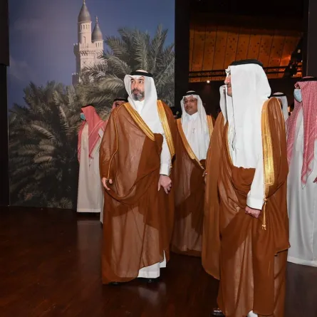    أمير المنطقة الشرقية يدشن معرض الهجرة بمركز إثراء الظهران                                                                                                                                                                                          أمير المنطقة الشرقية يدشن معرض الهجرة بمركز إثراء الظهران