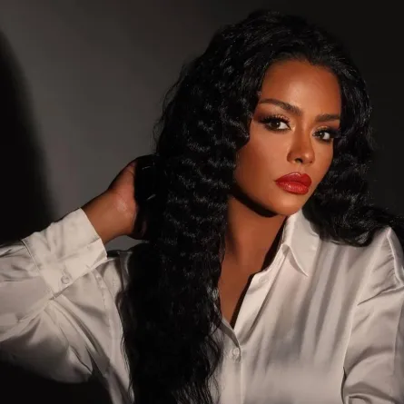 أسماء أبو اليزيد - صورة من صفحتها الرسمية على انستغرام