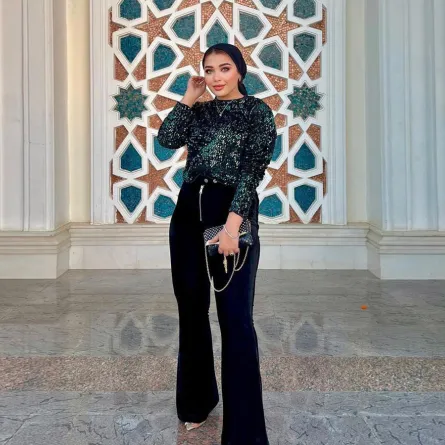 حنان الحكيم بتنسيق مونكروم