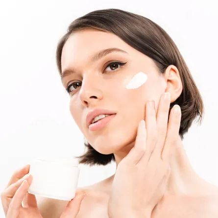 ترطيب البشرة