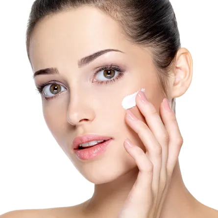 منتجات عناية بالبشرة خالية من الماء 