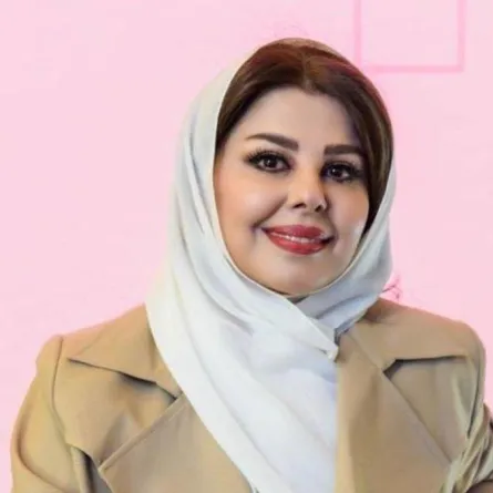 التشكيلية السعودية لولوة الحمود- تصوير محمد عثمان