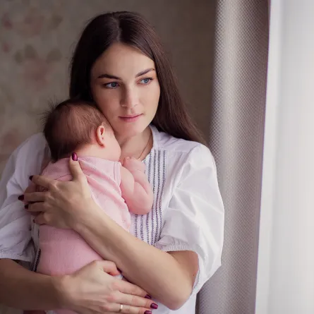 علاج غازات الرضيع في الشهر الأول