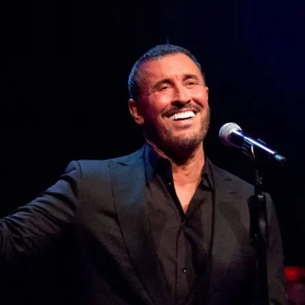 كاظم الساهر - الصورة من حسابه على فيسبوك