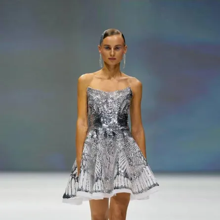 فساتين سهرة مناسبة لصديقة العروس