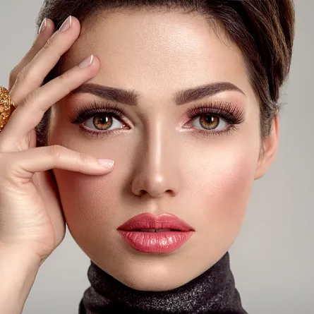  أساليب مكياج عصرية لعيد الأضحى