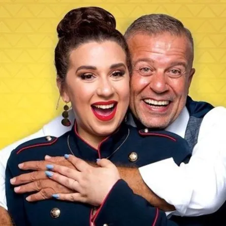 أسما ووالدها شريف منير - الصورة من حسابها على إنستغرام