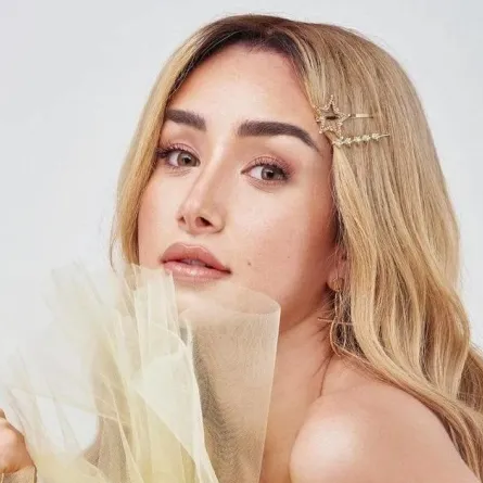 هنا الزاهد - الصورة من حسابها الرسمي على إنستغرام