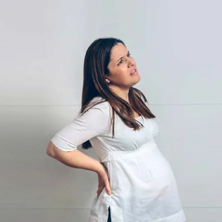 هشاشة العظام أثناء الحمل: أعراضه، أسبابه، طرق الوقاية