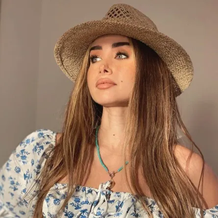 هنا الزاهد - صورة من صفحتها الرسمية على " انستغرام"