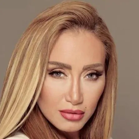 ريهام سعيد -الصورة من صفحتها على الفيس بوك
