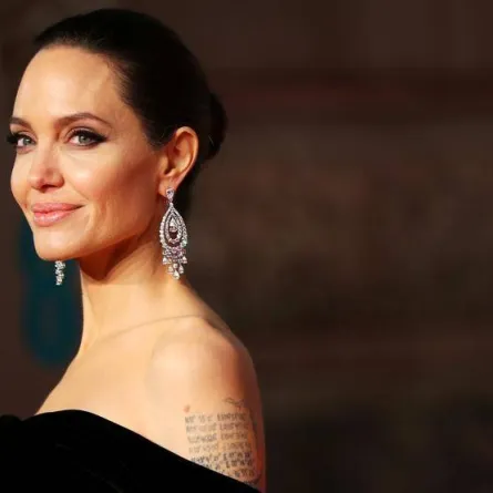 أنجلينا جولي