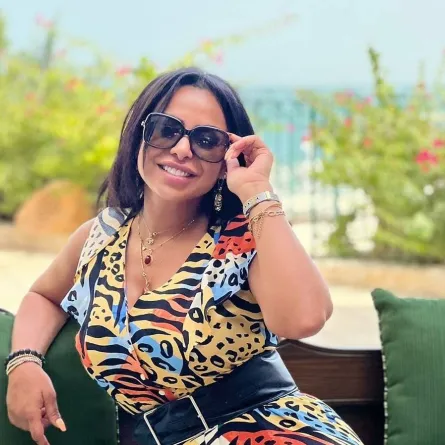 هند البلوشي -  صورة من صفحتها الرسمية على انستغرام