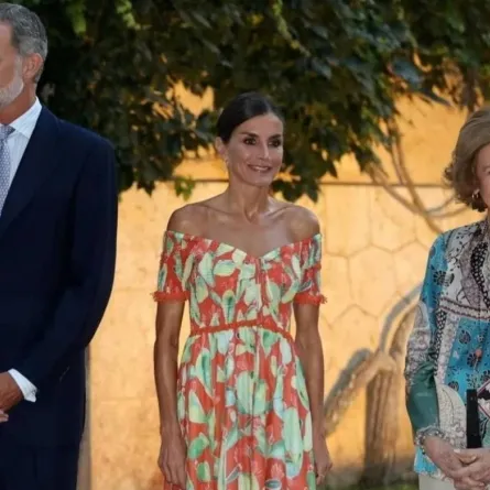 الملك فيليب والملكة ليتيزيا والملكة صوفيا- الصورة من حساب Europe Royals على إنستغرام