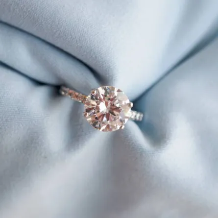 خطوات منزلية لتنظيف المجوهرات