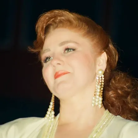 ميادة الحناوي - الصورة من صفحتها على الفيس بوك