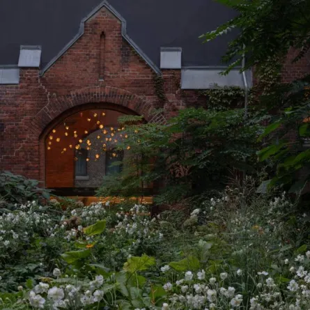 صورة السجن بعد تحويله فندقا