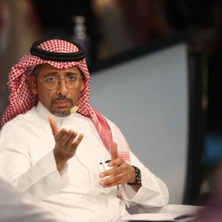 وزير الصناعة بندر الخريف خلال لقاء مع رواد ورائدات الأعمال