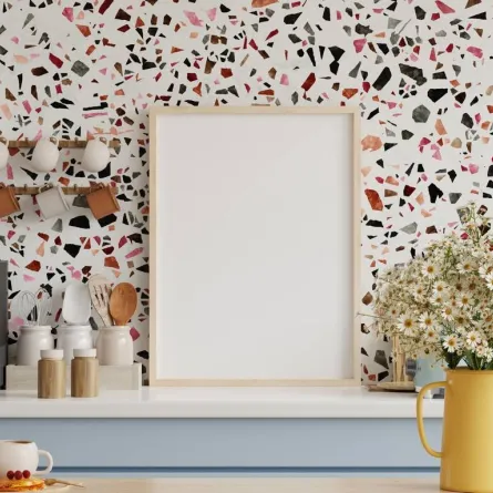 التيرازو على جدار المطبخ