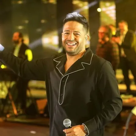 محمد حماقي-  صورة من صفحته الرسمية على انستغرام