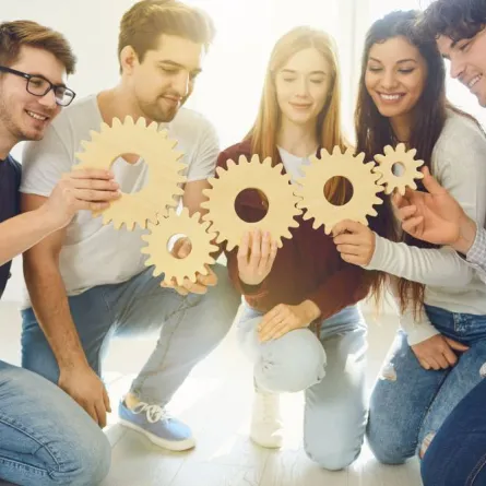 العمل الجماعي