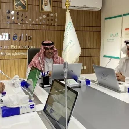 اعتماد حركة النقل الداخلي لشاغلي الوظائف التعليمية بتعليم الحدود الشمالية - الصورة من حساب الإدارة على تويتر