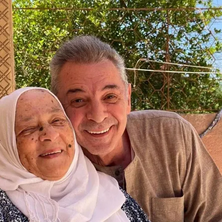 وفاة والدة محمود حميدة