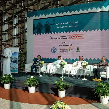 هيئة التراث تطلق مشروع "مسح مواقع التراث المغمور بمياه البحر الأحمر من أملج إلى رأس الشيخ حميد" بالتعاون مع كاوست - الصورة من واس