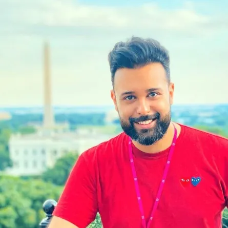 فهد العليوة - صورة من صفحته الرسمية على انستغرام 