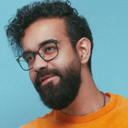 عبدالعزيز لويس- الصورة من حسابه على الانستغرام