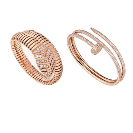 أساور فخمة من الذهب الوردي تليق بعروس خريف 2022