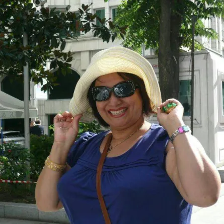 سلوى عثمان - صورة من حسابها على فيسبوك