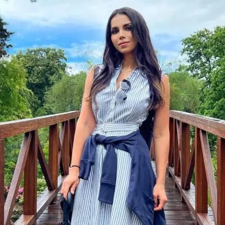 رنا الحريري - الصورة من حسابها على فيسبوك