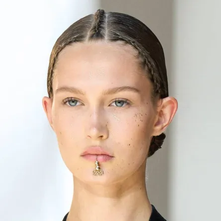 من عروض شانيل Chanel