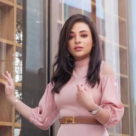 خيرية أبو لبن - صورة من صفحتها الرسمية على انستغرام