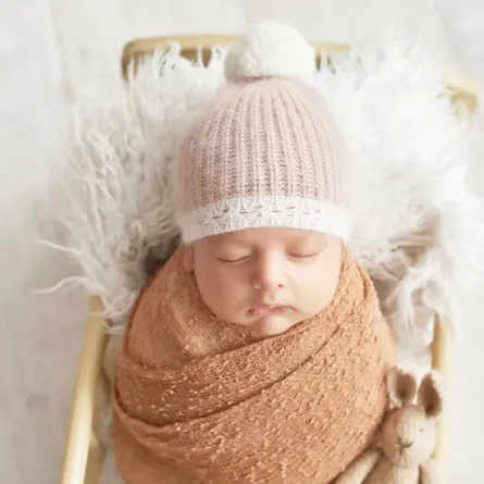 صورة لولادة البنت