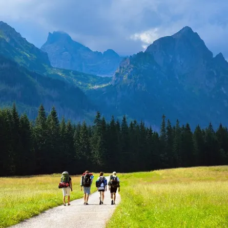 نصائح لتكوين صداقات جديدة أثناء السفر