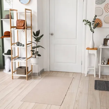 فصل الأحذية المستخدمة عن تلك الأخرى التي لا تنتعل باستمرار