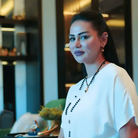 الشيف ديما أصلان: عشقي للطهي لا يتعارض مع عملي في الأزياء 