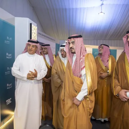 أمير منطقة مكة المكرمة بالنيابة يدشن عددا من المشاريع التعليمية