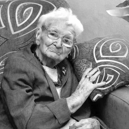 تكلا جونيفيتش 