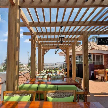 أفخم المطاعم في أبها - الصورة من حساب مطعم الجوري ايليت على إنستقرام