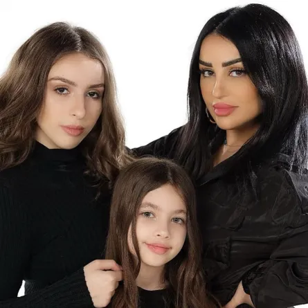 لينا الهاني وابنتيها - الصورة من حسابها في إنستقرام