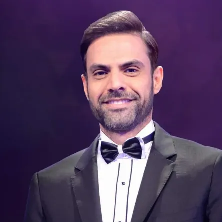 أمير طعيمة -  صورة من صفحته الرسمية على الفيسبوك