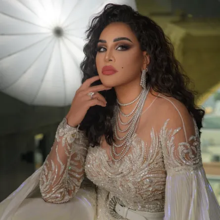 احلام - الصورة من حسابها على الانستجرام 