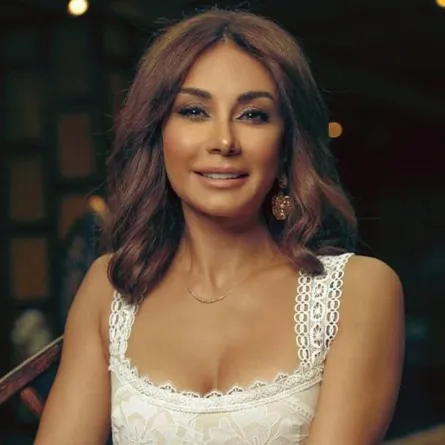 كاريس بشار - الصورة من حسابها على فيسبوك