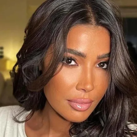 مها نصار - صورة من صفحتها الرسمية على انستغرام