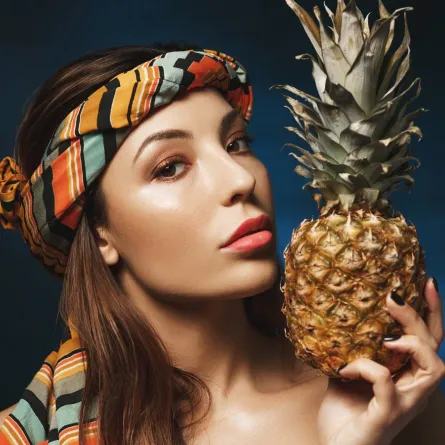 قشر الأناناس للبشرة