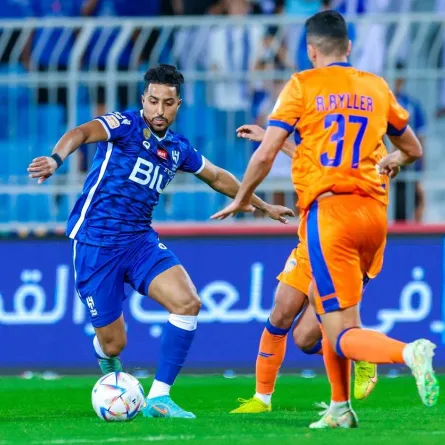 صورة نجم فريق الهلال سالم الدوسري