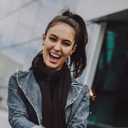 سقوط الأسنان